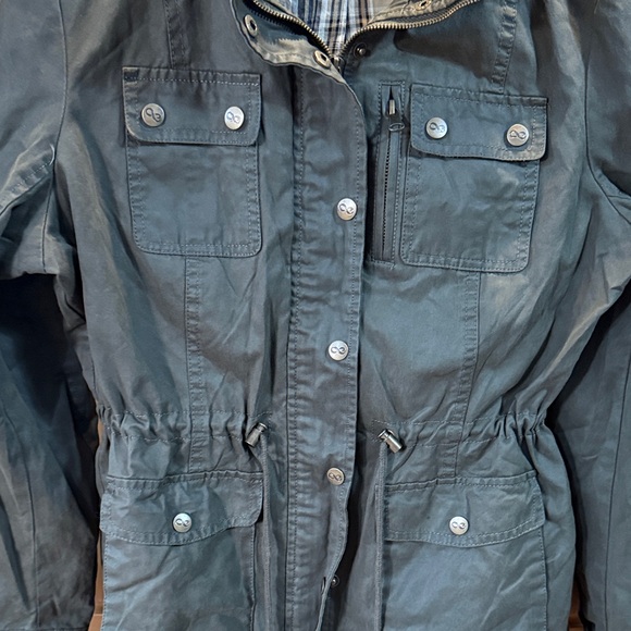 Dark Olive Utility Jacket for Women - Picture 4 of 6